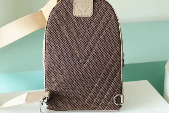 Slingbag Pilot VUITTON LOUIS 0508